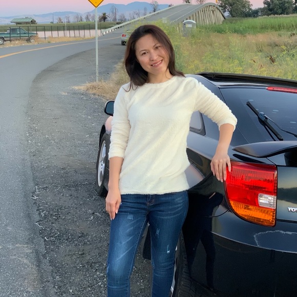 O-neck sweater - Picture 3 of 7